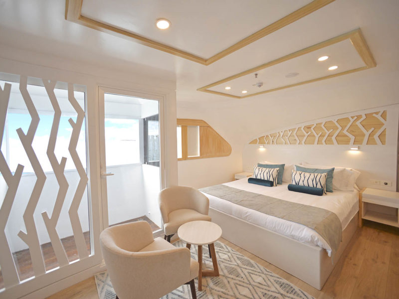Galapagos cruise Seastar Journey Suite