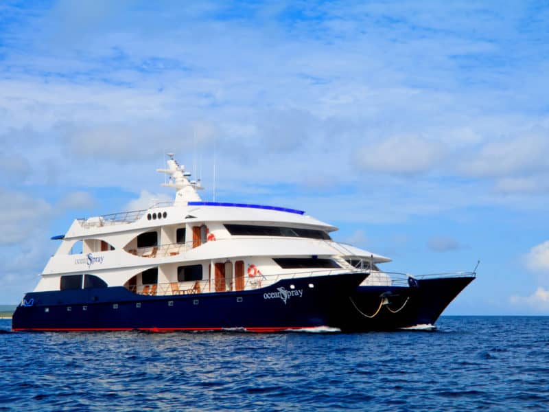 Galapagos PRO Ocean Spray ship