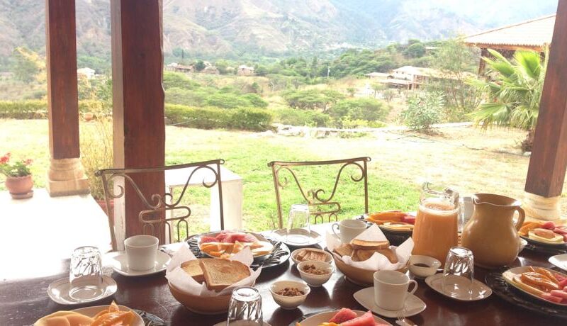 Galapagos PRO Villa Beatriz lodge breakfast