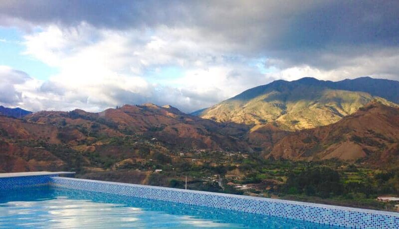 Galapagos PRO Villa Beatriz lodge swimming pool