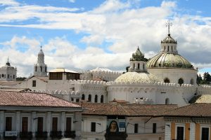 Die wunderschönen Kolonialstädte Ecuadors