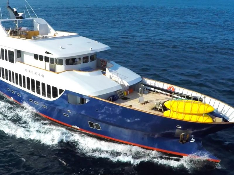 Galapagos cruise Origin Yacht